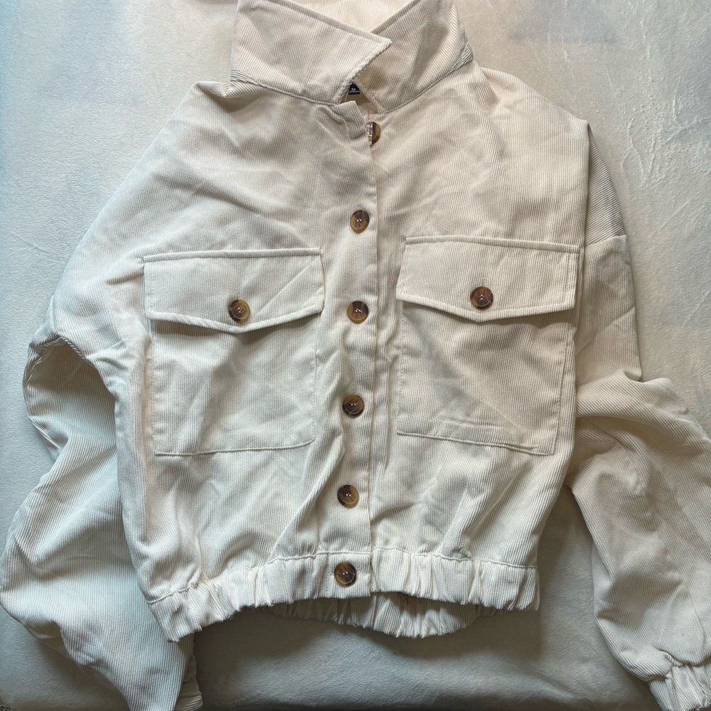 mine light cream sweater